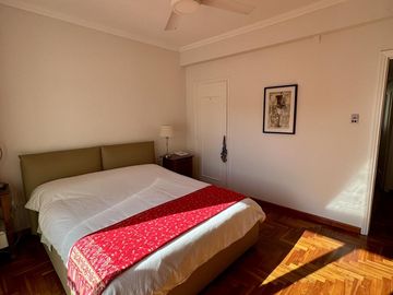 Excelente e impecable semipiso en alquiler en Recoleta 3 dorm y depend. lleno de luz y sol