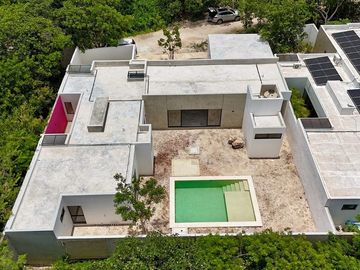 CASA EN VENTA DE UN SOLO NIVEL CON 500m2 DE TERRENO, 3 HAB Y ALBERCA