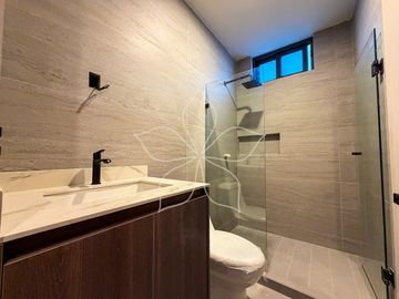 RESIDENCIA A ESTRENAR EN VENTA, LARISSA, SOLARES, ZAPOPAN, JAL.