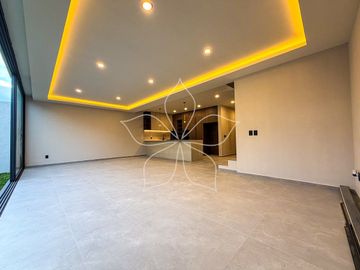 RESIDENCIA A ESTRENAR EN VENTA, LARISSA, SOLARES, ZAPOPAN, JAL.