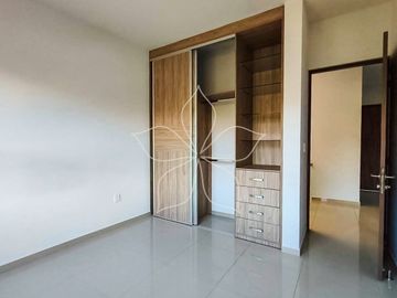 RESIDENCIA EN RENTA, CRETA RESIDENCIAL, CAPITAL NORTE, ZAPOPAN, JAL.