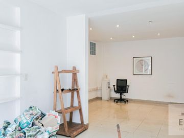 Casa 4 Amb. | 3 Dorm. (1 en Suite) | Terraza | Cochera | A 2 Cuadras de Parque Saavedra