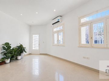 Casa 4 Amb. | 3 Dorm. (1 en Suite) | Terraza | Cochera | A 2 Cuadras de Parque Saavedra