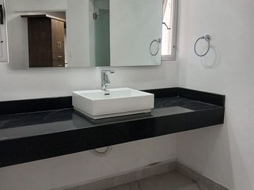 CASA EN RENTA, DEL PASEO RESIDENCIAL, ZONA SUR
