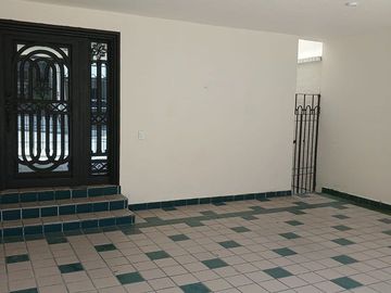 CASA EN RENTA, DEL PASEO RESIDENCIAL, ZONA SUR