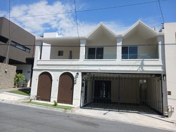 CASA EN RENTA, DEL PASEO RESIDENCIAL, ZONA SUR