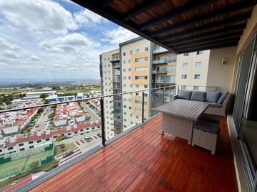 DEPARTAMENTO AMUEBLADO EN RENTA EN JURIQUILLA, BIOSFERA TOWERS