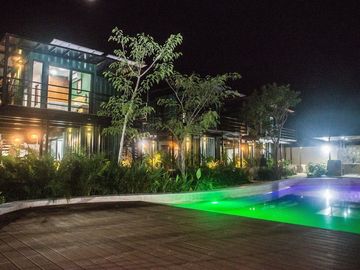 ¡Vive el futuro hoy! Renta de Espectacular Casa Contenedor en Dzityá