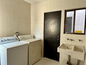 CASA AMUEBLADA EN PALO BLANCO RENTA