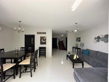 CASA AMUEBLADA EN PALO BLANCO RENTA