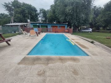 CASA MAS 2 DEPTOS EN VILLA SANTA CRUZ DEL LAGO