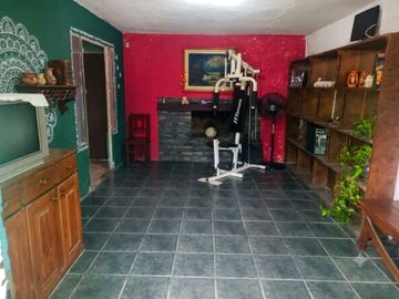 CASA MAS 2 DEPTOS EN VILLA SANTA CRUZ DEL LAGO