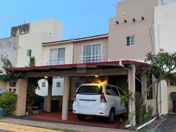 CASA EN VENTA RESIDENCIAL PLAYA DORADA – RIVIERA VERACRUZANA