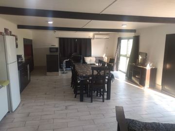 CASA, 1 DORM+ PISCINA BARRIO SANTO TOMÁS, GLLÉN
