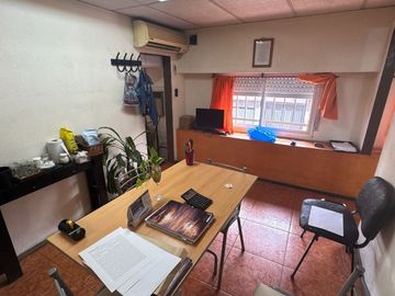 GALPÓN EN VENTA EN CIUDAD MADERO 300 M2