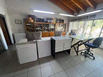 Venta oficinas Gran Mendoza uso profesional