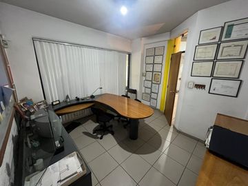 Venta oficinas Gran Mendoza uso profesional
