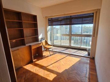 Venta Departamento 4 Amb. Flores c/baulera