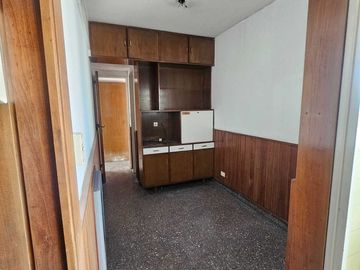 Venta Departamento 4 Amb. Flores c/baulera