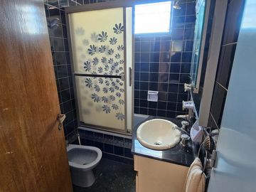 Venta Departamento 4 Amb. Flores c/baulera