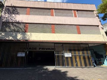 VENTA AMPLIA  COCHERA - VILLA CRESPO
