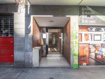 Monoambiente en Palermo con cocina independiente