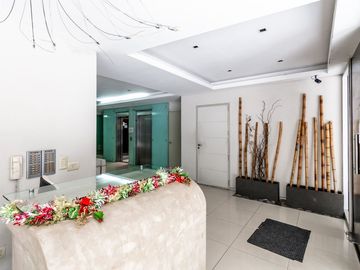 VENTA 3 AMB BALCON 2 COCHERAS PISO ALTO