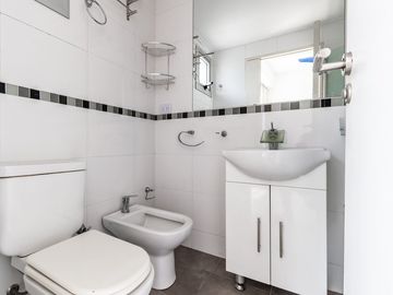 VENTA 3 AMB BALCON 2 COCHERAS PISO ALTO