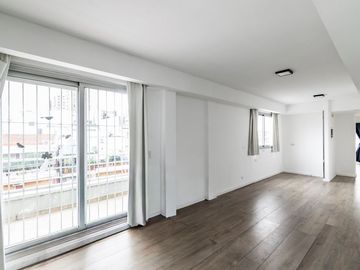 VENTA 3 AMB BALCON 2 COCHERAS PISO ALTO