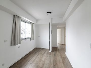 VENTA 3 AMB BALCON 2 COCHERAS PISO ALTO
