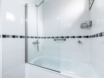 VENTA 3 AMB BALCON 2 COCHERAS PISO ALTO