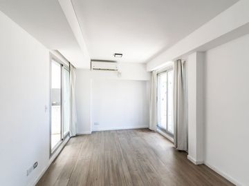 VENTA 3 AMB BALCON 2 COCHERAS PISO ALTO