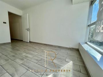 Oficina en Arriendo en Manquehue