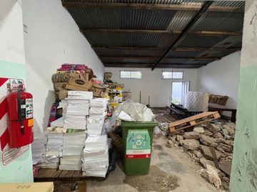 GALPON DE 147 m² EN ALQUILER EN LANUS