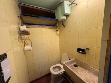 GALPON DE 147 m² EN ALQUILER EN LANUS
