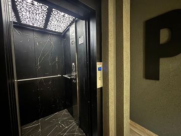 DOS AMBIENTES A ESTRENAR CON COCHERA LANUS-OESTE