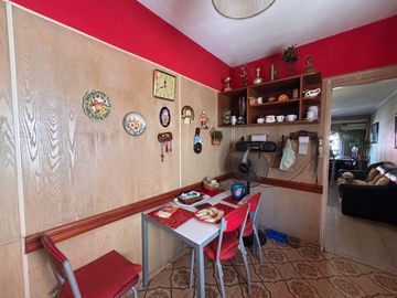 Departamento en Lanusita 4 Ambientes con garaje