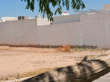 TERRENO EN VENTA EN HACIENDA DEL ROSARIO, TORREON COAH.
