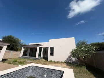 CASA CARRETERA NACIONAL MONTEMORELOS VENTA