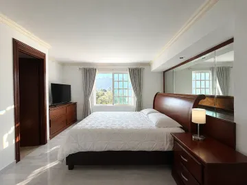 Casa en Venta en Colonial La Sierra, San Pedro Garza García, Nuevo León