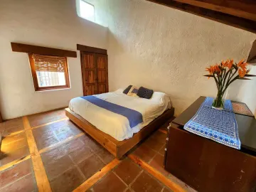 Casa en venta en Avandaro, Valle de Bravo, México