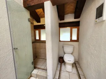 Casa en venta en Avandaro, Valle de Bravo, México