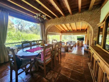 Casa en venta en Avandaro, Valle de Bravo, México