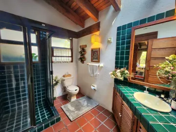 Casa en venta en Avandaro, Valle de Bravo, México