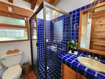 Casa en venta en Avandaro, Valle de Bravo, México