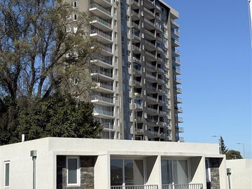 Departamento en Venta en Camino del Sol 2100