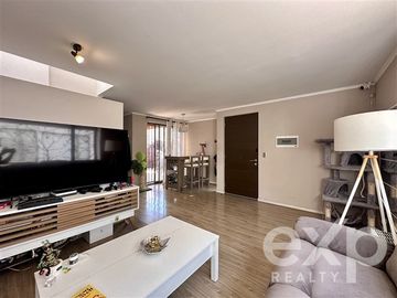 Casa en Venta en Palena 3270
