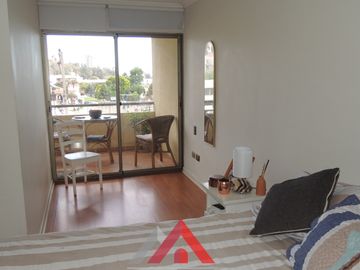 ESTUPENDO DEPARTAMENTO EN REÑACA,FRENTE MACKAY 2 DORM, 1 BAÑO