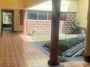 Casa Lote en Venta Laureles, Medellín.