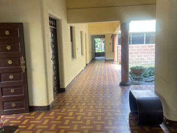 Casa Lote en Venta Laureles, Medellín.